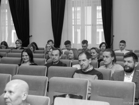 Zdjęcie z seminarium naukowego pt. Statystyka w praktyce - II edycja 12.03.2024 r. - sala wykładowa