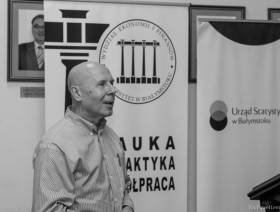 Zdjęcie z seminarium naukowego pt. Statystyka w praktyce - II edycja 12.03.2024 r. - sala wykładowa
